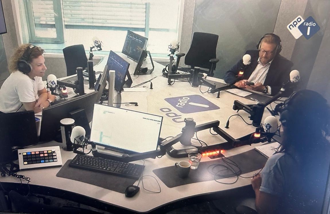 ‘Van der Steur op Radio 1: ‘Gemiste kansen bij beveiliging Navo-top’.